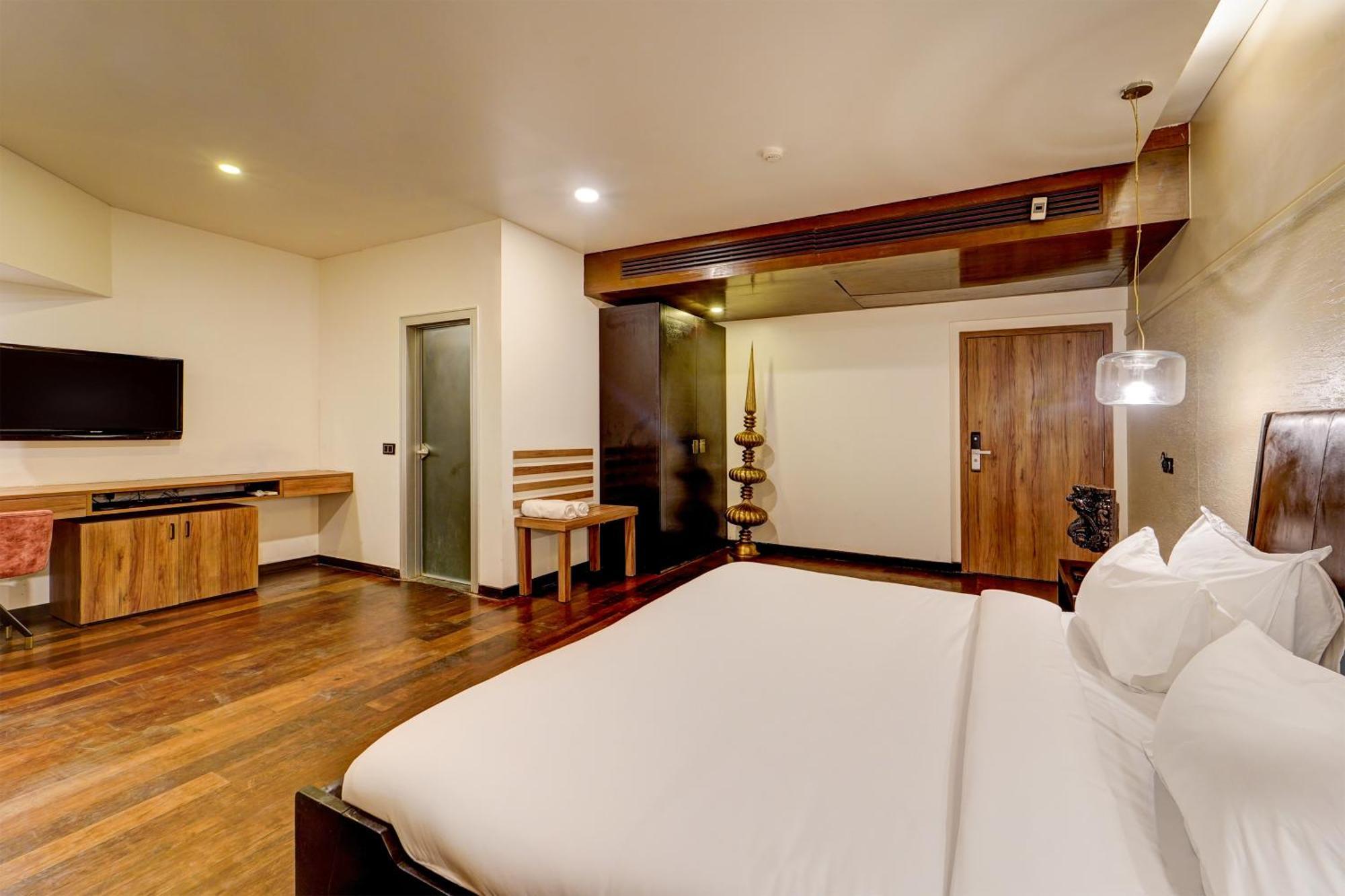 Palette - The Slate Hotel Nungambakkam Chennai Esterno foto