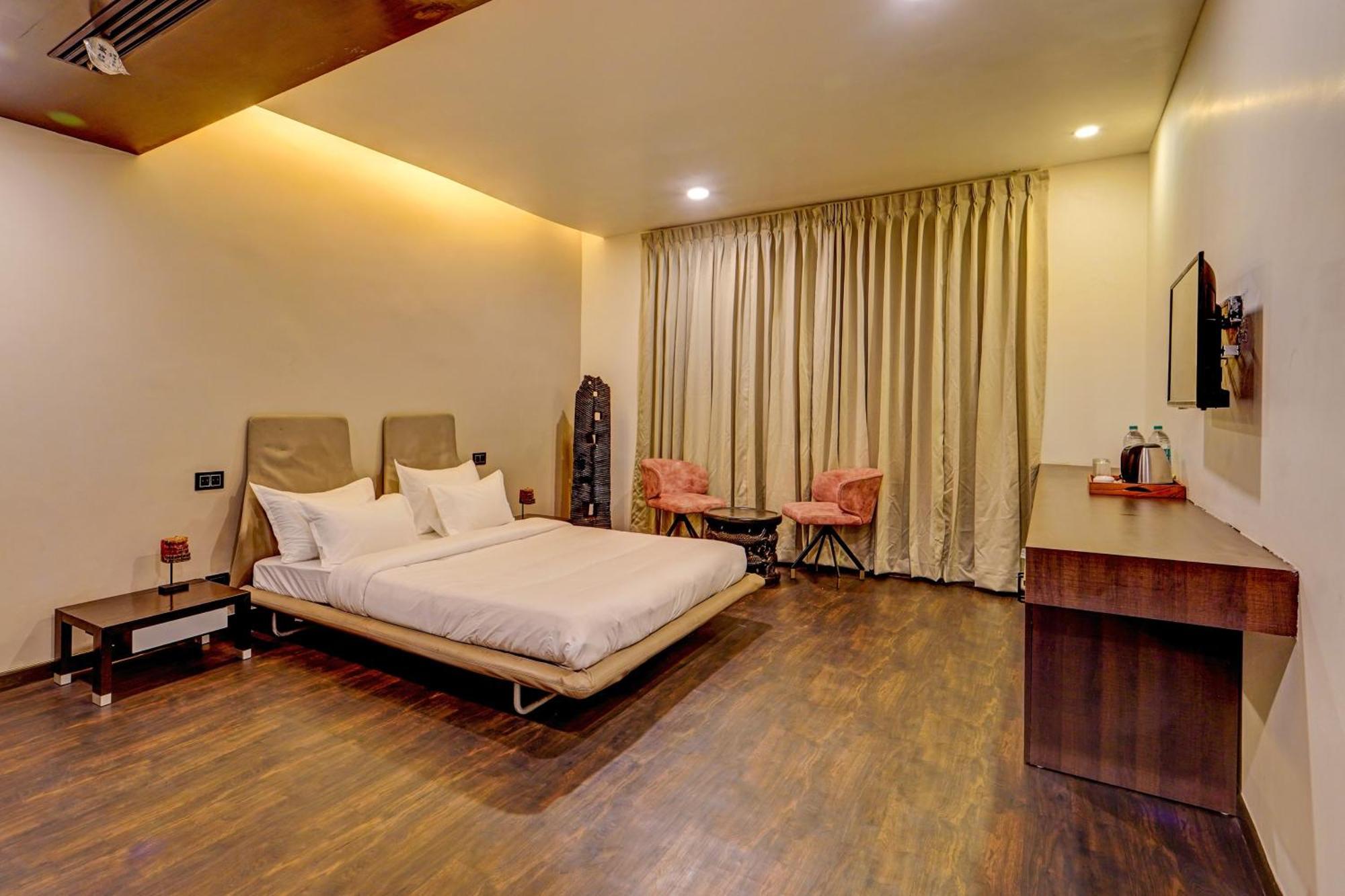 Palette - The Slate Hotel Nungambakkam Chennai Esterno foto