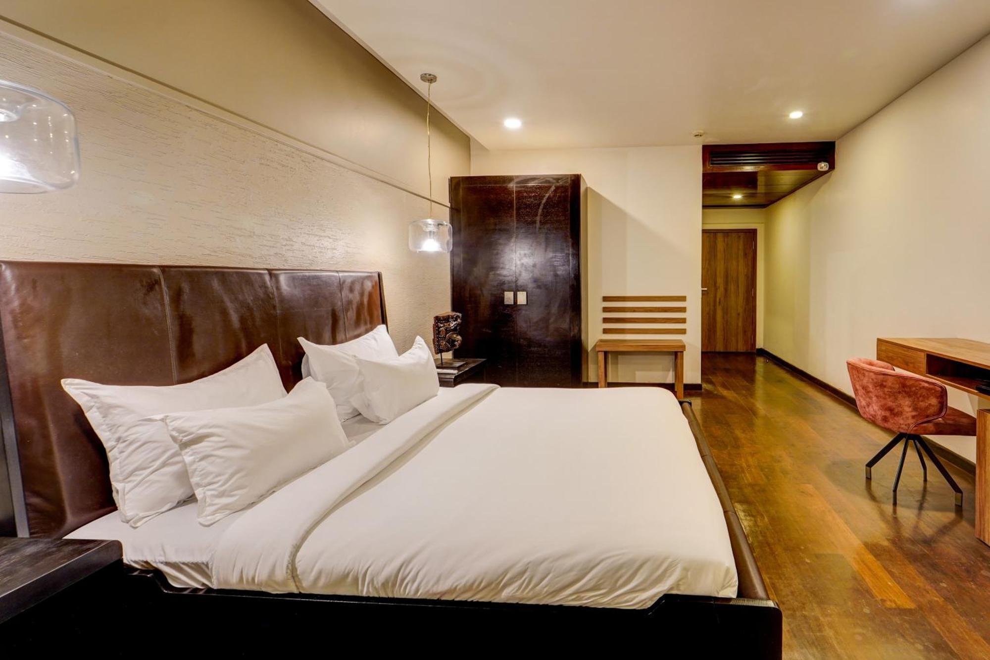 Palette - The Slate Hotel Nungambakkam Chennai Esterno foto