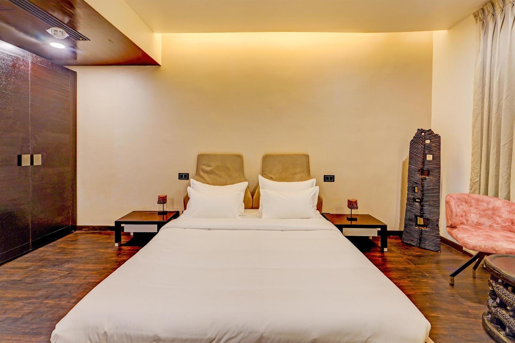 Palette - The Slate Hotel Nungambakkam Chennai Esterno foto
